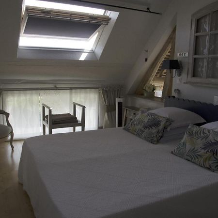 Chambre D'Hotes Face A 브리아르 외부 사진